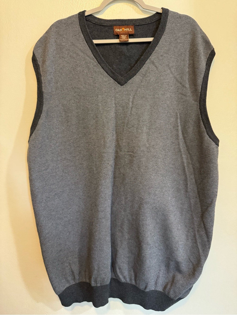OAK HILL Classic V-Neck Sweater Vest - Men's Size 3XLT Tall - Gray - 100% Cotton